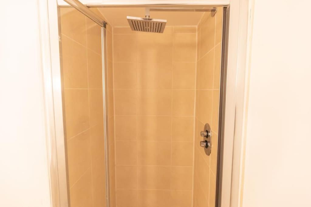Cosy, Modern City Centre Apartment Free Parking Лестер Экстерьер фото